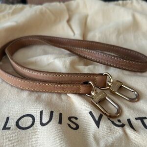 Louis Vuitton leather strap
